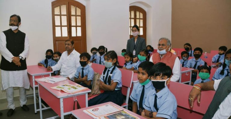प्रदेश में नई पीढ़ी को मिली डिजिटल क्लास
