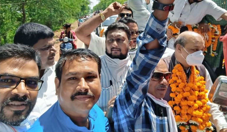अग्नि के नगर आगमन पर जोशील स्वागत