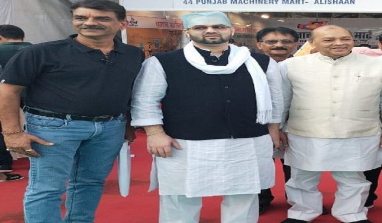 बीज निगम अध्यक्ष ने नवीन कृषि तकनीक में दिखाई रुचि
