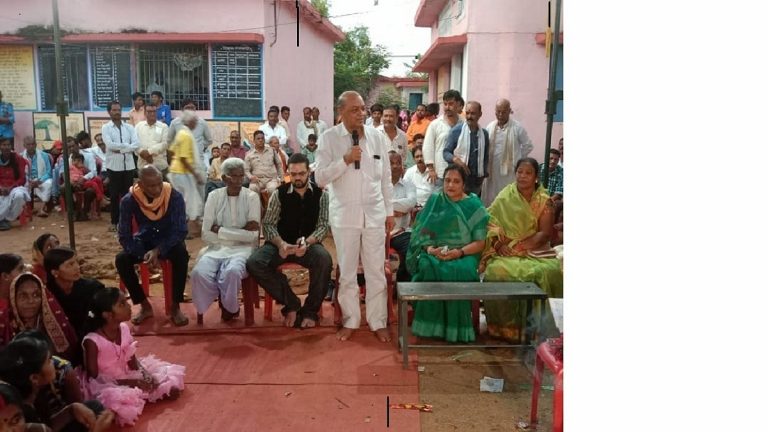 लखनपुर में रामायण समारोह में शामिल हुए बीज निगम अध्यक्ष