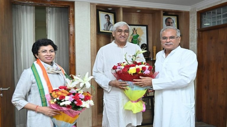 किन कारणों एवं किनके हस्ताक्षर से बनाया गये महराज प्रदेश के उपमुख्यमंत्री