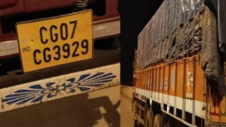 बेरहमी से पिट कर फेंका महानदी पुल के निचे 2 का शव पुलिस को मिले 1 भर्ती