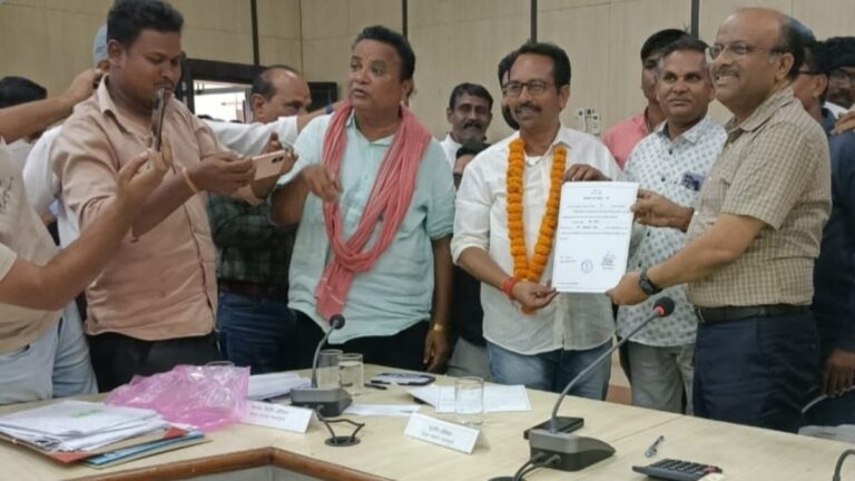 जिला पंचायत चुनाव: पुनर्गणना में भाजपा प्रत्याशियों की हार देखें वीडियो