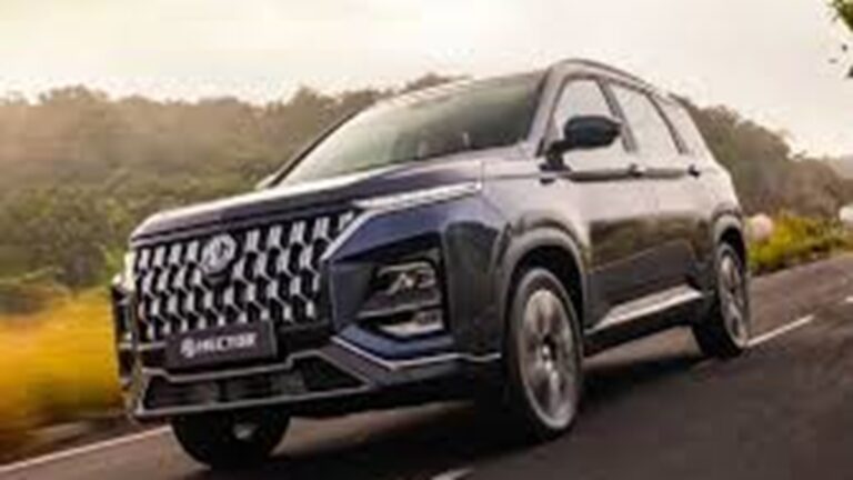 शोरूम पर दिखी नई MG Hector: हनीकॉम्ब ग्रिल, डिजिटल कॉकपिटmns24news.com